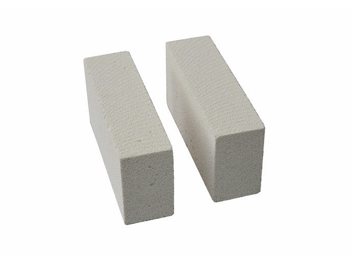 Υψηλό Refractoriness 1580C 1770C άσπρο ελαφρύ μονώνοντας Mullite Firebrick πυρίμαχων τούβλων